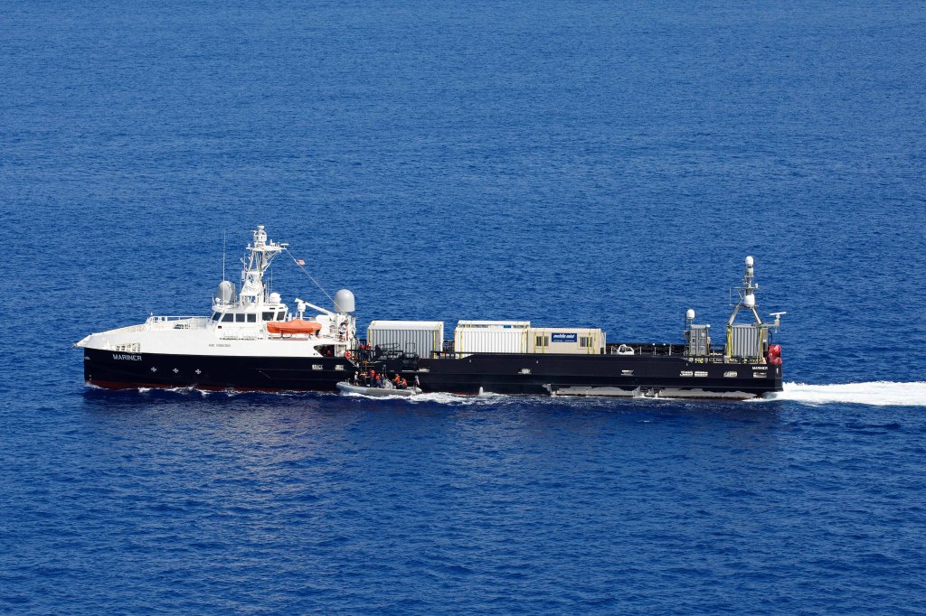 Navy awards deals for 30 medium unmanned&nbsp;ships